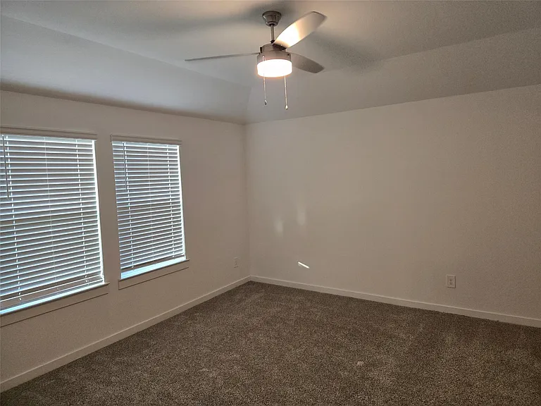31710 Carlisle Cove Ct — Photo 21