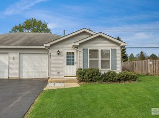 407 Richmond Ct, Oswego, IL 60543
