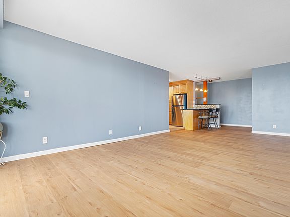 4th image of 1590 Anderson Ave APT 6C