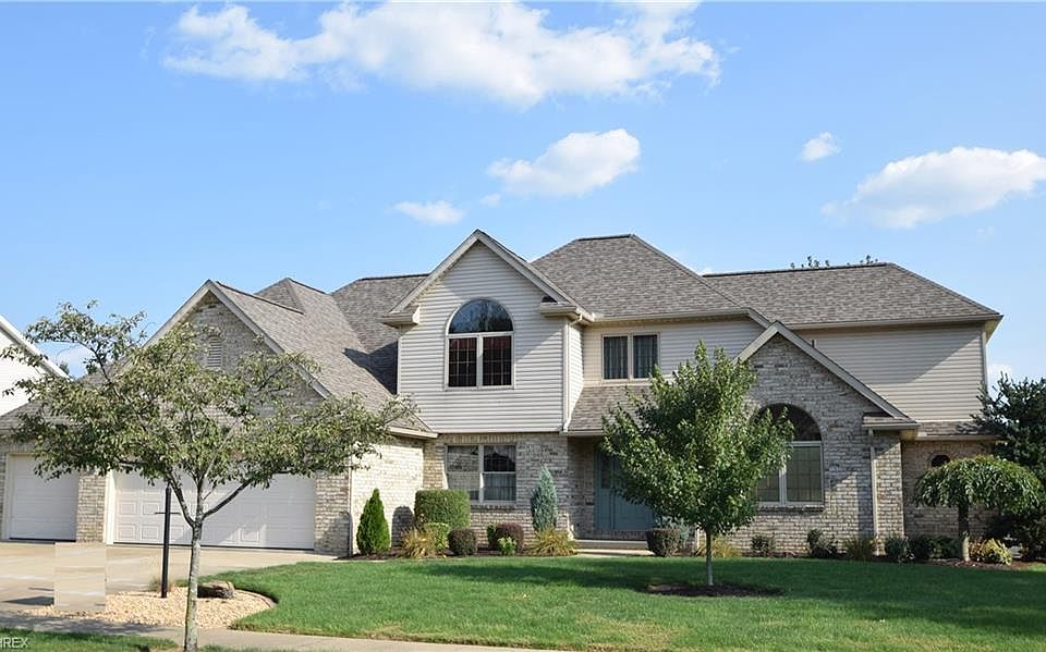 1st image of 120 Howard Dr