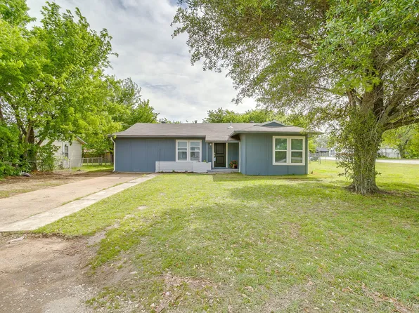 500 N Main St, Joshua, TX 76058