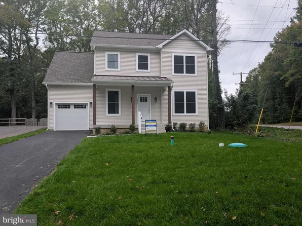 3900 River Club Dr, Edgewater, MD 21037