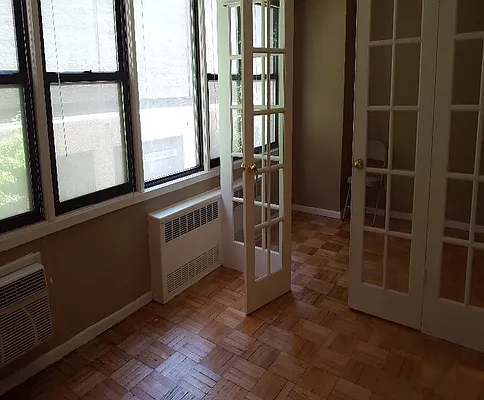 Sold by Goldmax Realty | media 15