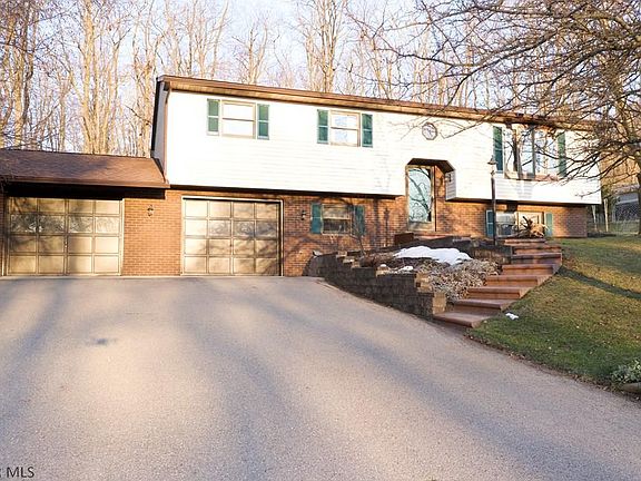 3rd image of 343 Aggie St