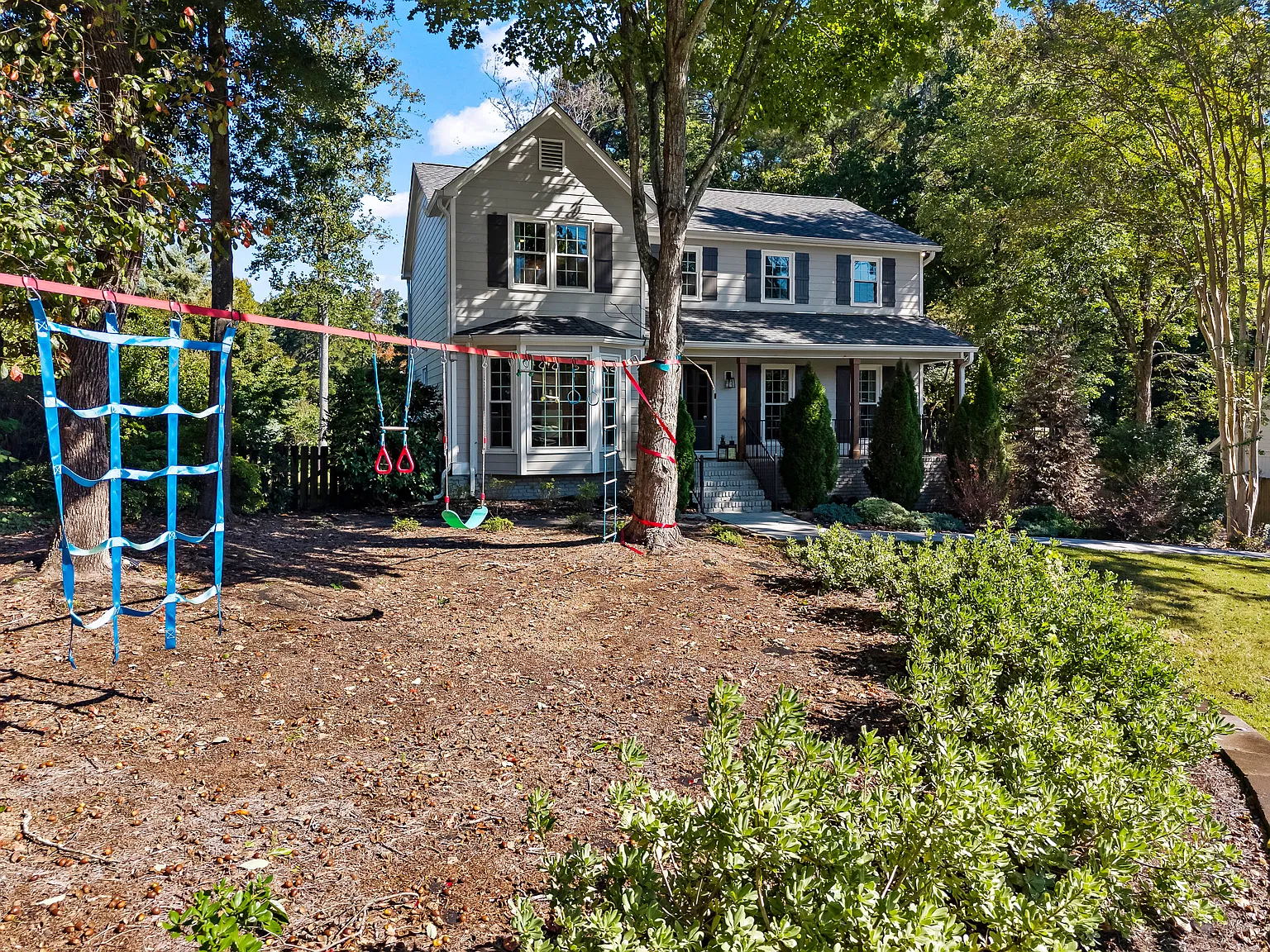 4 bed, 2808 sqft, $5,500 — Photo 3