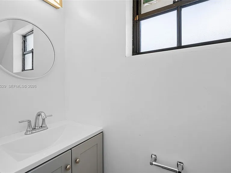12035 SW 18th St #9-48 — Photo 7
