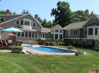 9 Riverfield Dr, Weston, CT 06883