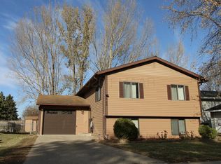 1926 20th Ave S, Moorhead, MN 56560