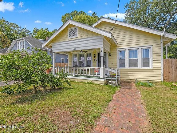 3rd image of 1220 FREDERICA Place