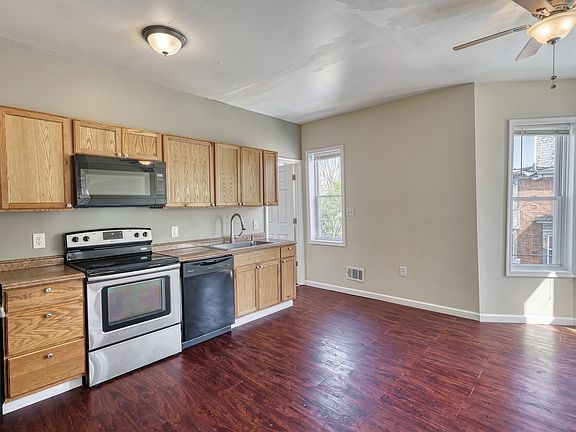2nd image of 1540 N 5th St #B