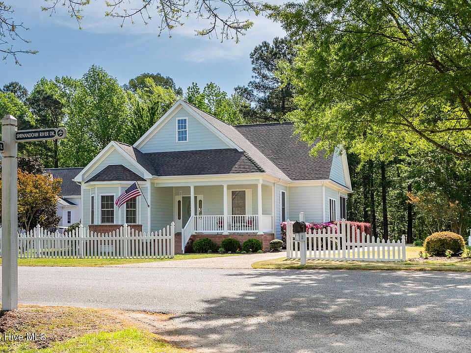 1st image of 121 Shenandoah River Drive