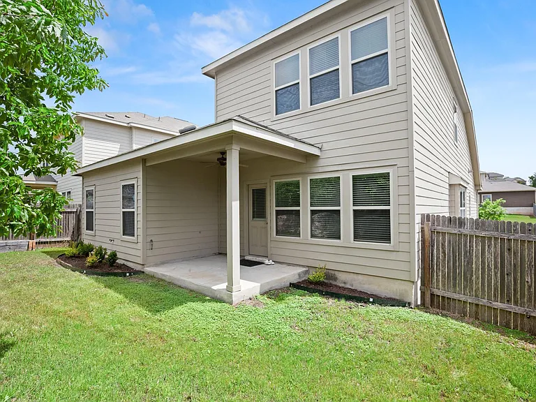10012 Epic Knoll Dr — Photo 30
