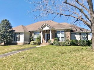 4536 Kiowa Ln, Hahira, GA 31632