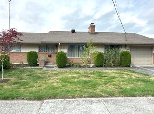 5616 Beverly Ln, Everett, WA 98203