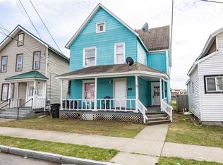 16 Middle St, Geneva, NY 14456