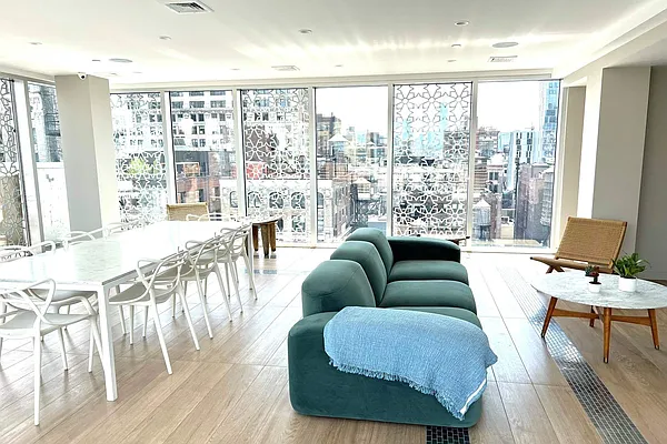 Sold by Sotheby's International Realty | media 12