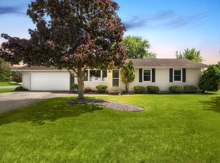 528 Riders Club Rd, Onalaska, WI 54650