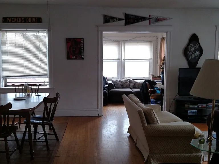 1902 E Linnwood Ave — Photo 24