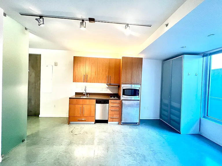 766 Harrison St #309 — Photo 18