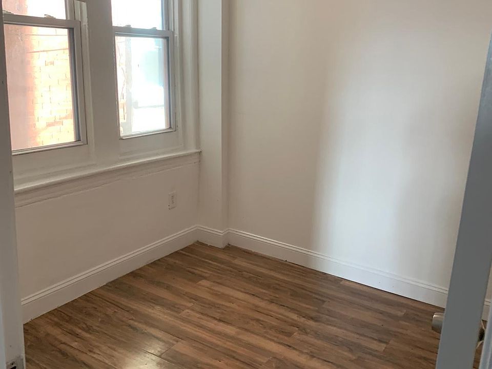 2nd image of 5608 Walnut St #1F