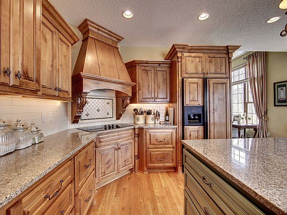 4th image of 2054 139th Ln NE