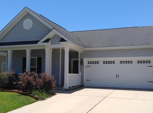 513 Crossland Dr, Moncks Corner, SC 29461