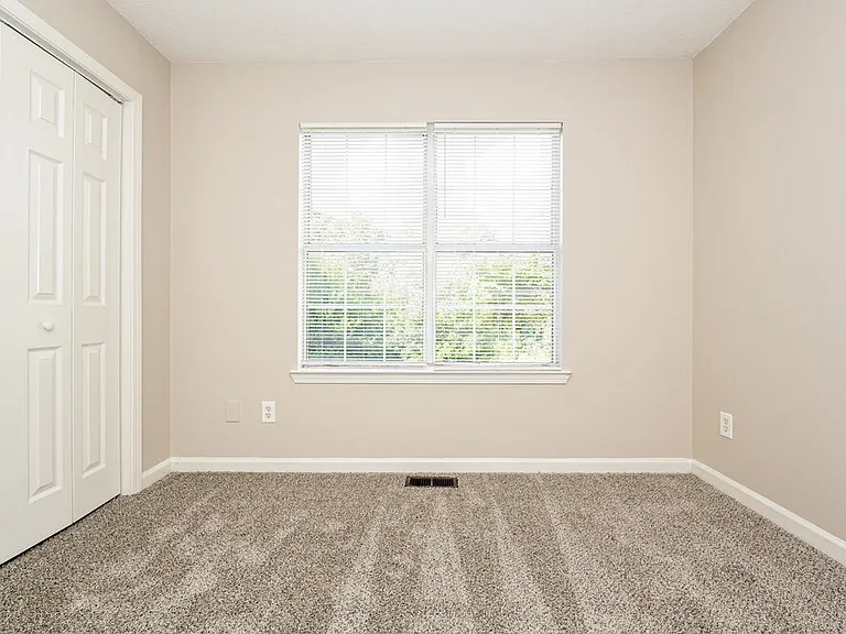 2499 Brianna Dr — Photo 15