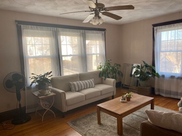 13 Huntington Ave #1