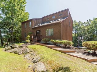 28 Hubshop Rd, Chester, NY 10918