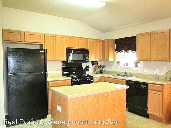5th image of 132 Picadilly Dr