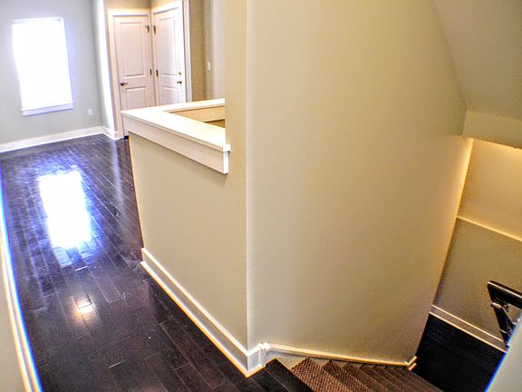 4th image of 2617 Christian St