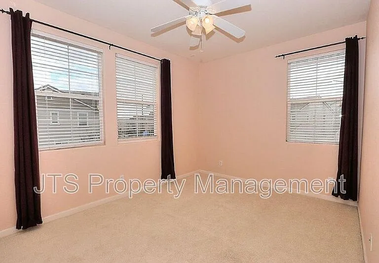 10921 Oakham Dr — Photo 19