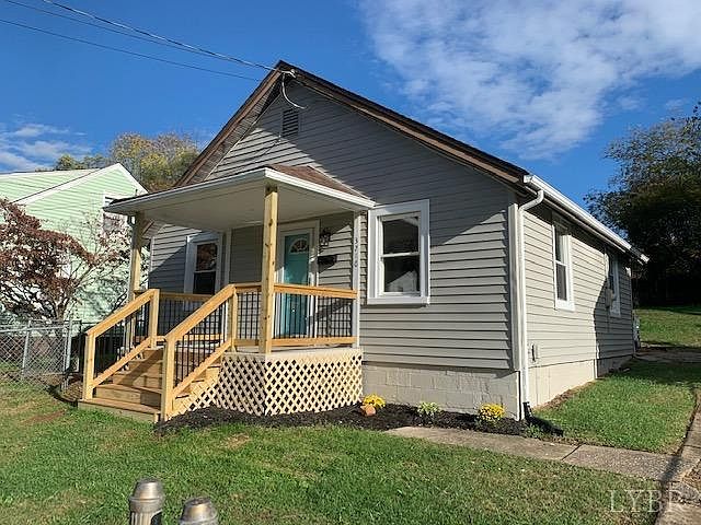 1st image of 3210 Richmond St