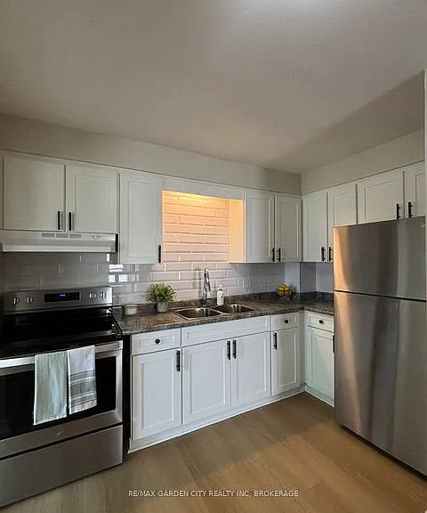 120 Endicott Ter #D — Photo 3