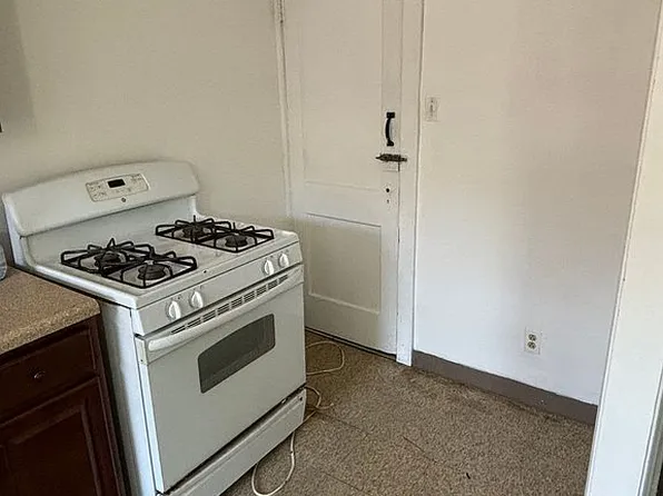 6735 Horrocks St, Philadelphia, PA 19149