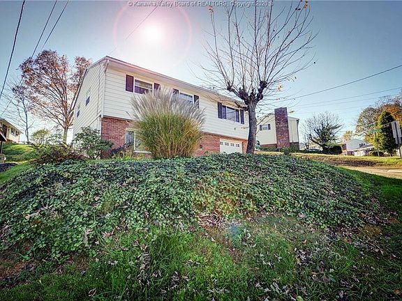 4th image of 908 Mound Ave