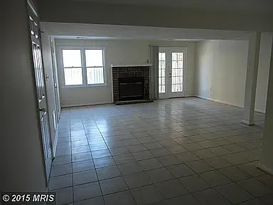 605 Whitcliff Ct — Photo 9