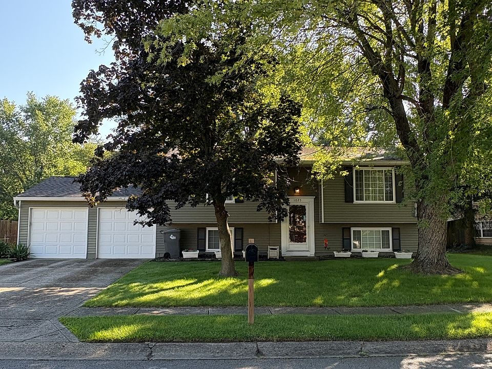 1st image of 1025 Ridgepointe Dr