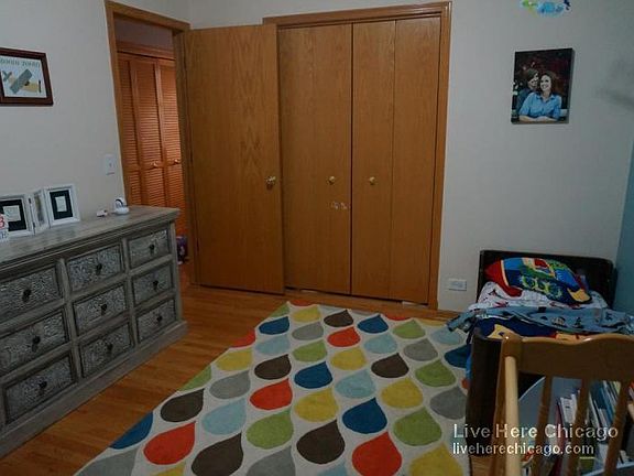 2nd image of 3316 N Damen Ave #2