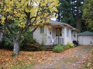 4140 SW Lobelia St, Portland, OR 97219