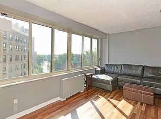 12520 Edgewater Dr APT 809, Lakewood, OH 44107