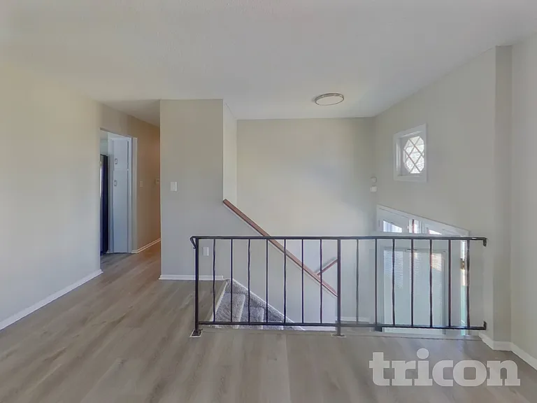 1017 De La Vista Pl — Photo 2