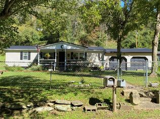 4409 Legg Fork Rd, Charleston, WV 25320