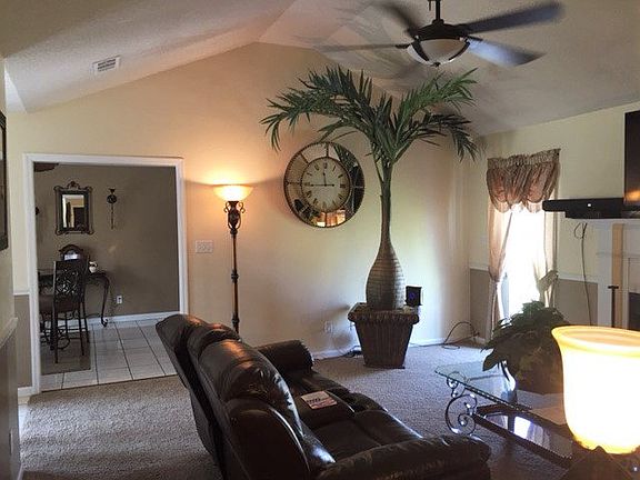 4th image of 4206 Hampton Dr