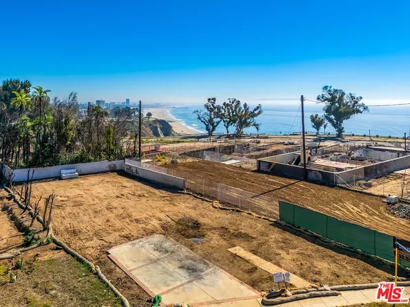 326 Mount Holyoke Ave, Pacific Palisades, CA 90272