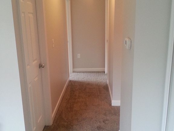 5th image of 22774 Renford St #379