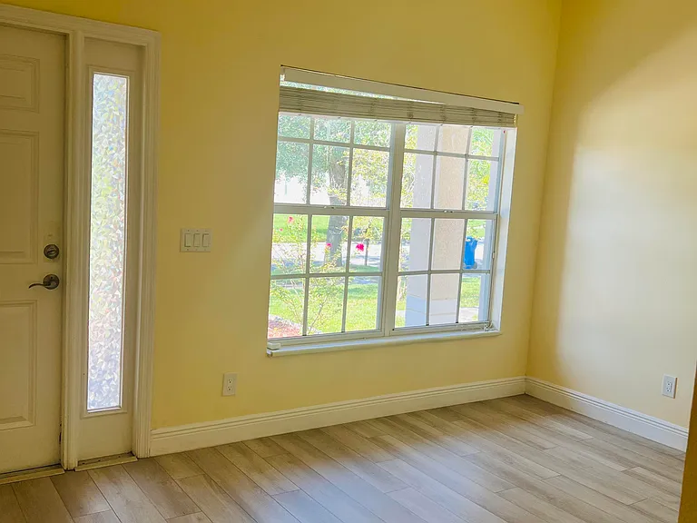 9316 Leatherwood Ave — Photo 5