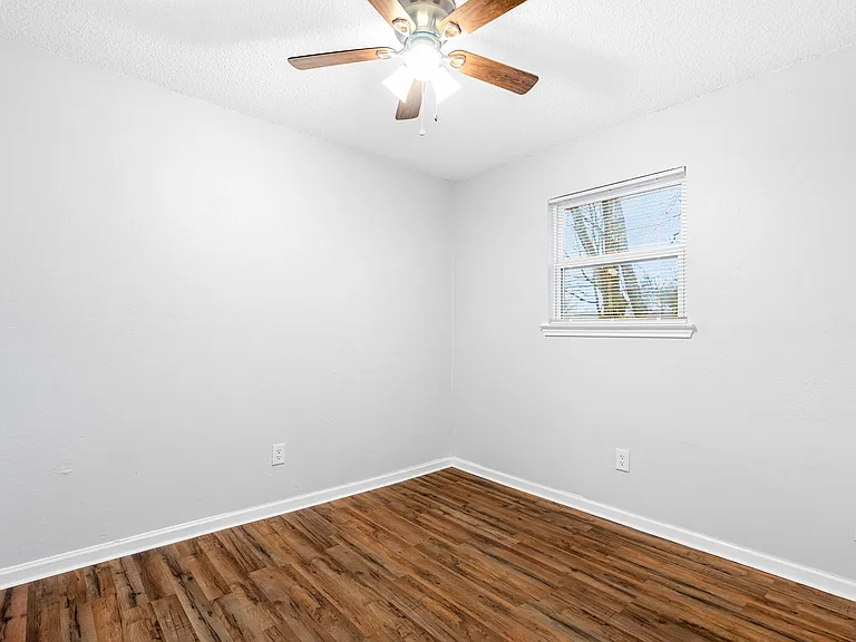 10511 Man O War Ave #A — Photo 13