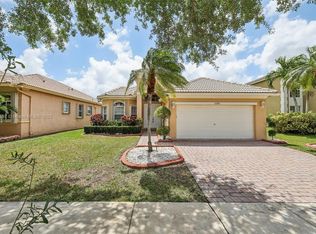 13390 SW 30th St, Hollywood, FL 33027