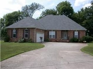9211 Dandelion Dr, Murfreesboro, TN 37129